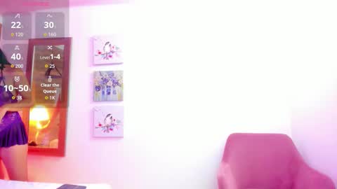 Mia online show from March 17, 9:19 pm