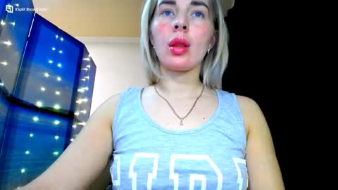 Mia. online show from January 4, 8:27 pm