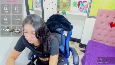       online show from April 4, 4:50 pm