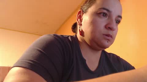 Snapshot of miaabrownn chatting on February 4, 7:11 pm MIA online show from February 4, 7:11 pm