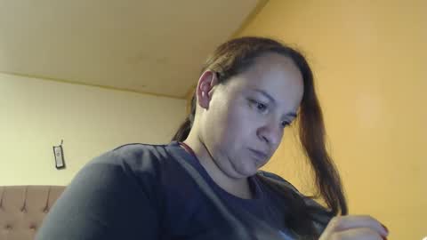 Snapshot of miaabrownn chatting on February 10, 9:15 pm MIA online show from February 10, 9:15 pm