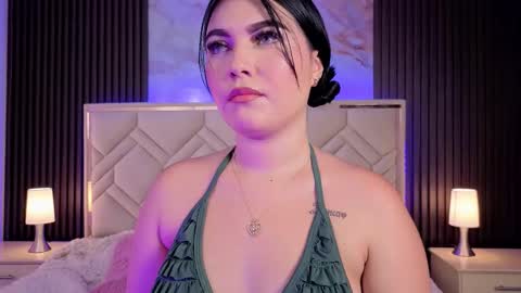 Miaa Farrel online show from February 21, 5:57 pm