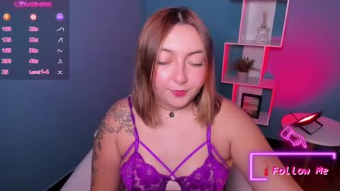 Andrea online show from February 17, 9:43 pm