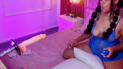 miablackrose online show from July 15, 10:31 am