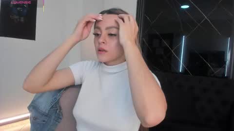 MiaCarper online show from December 22, 9:18 pm