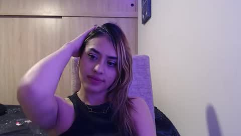 Miia  online show from November 26, 12:33 am