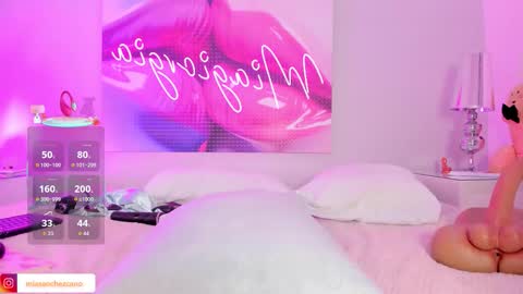 Mia  online show from February 4, 5:16 pm