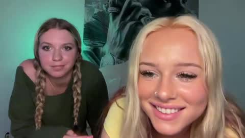 Mia Harper online show from February 15, 10:54 pm