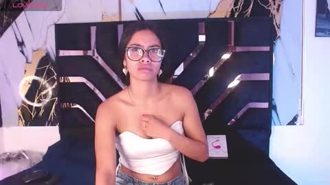 miahotcs online show from January 18, 2:35 pm