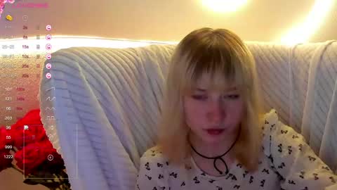 miakimiko online show from June 5, 6:52 am