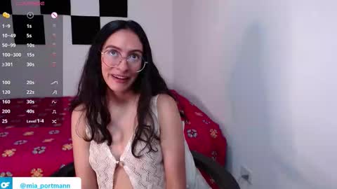 Snapshot of miaportman chatting on September 14, 3:54 pm MIAPORTMANN online show from September 14, 3:54 pm