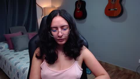 Snapshot of miaportman chatting on January 22, 12:17 pm MIAPORTMANN online show from January 22, 12:17 pm