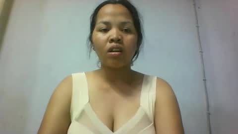 miarii online show from December 3, 9:44 am