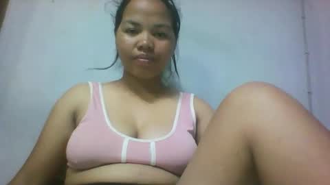 miarii online show from February 25, 5:11 pm