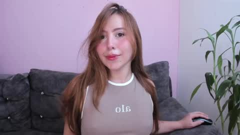 miarouse online show from April 14, 7:47 pm