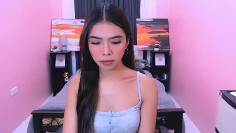 Pau and jence online show from April 12, 3:53 am