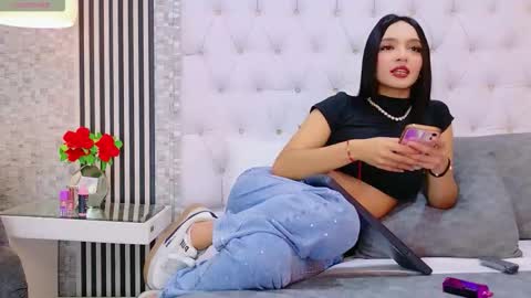 Mia Sweetth online show from February 20, 4:22 am