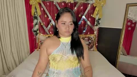 micaelahott_ online show from December 3, 4:48 am