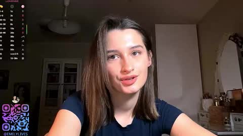 Emily online show from December 22, 2:53 pm