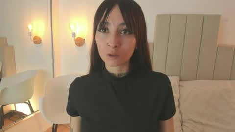 Michael Walkerr online show from October 22, 8:25 pm