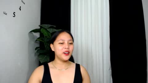 michafoxcum online show from December 11, 8:15 am