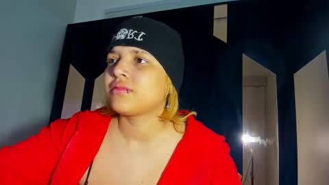 Snapshot of michell_rs chatting on October 22, 7:13 am michell_rs online show from October 22, 7:13 am