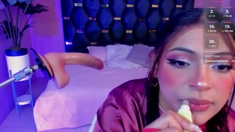 Micki online show from November 13, 12:15 pm