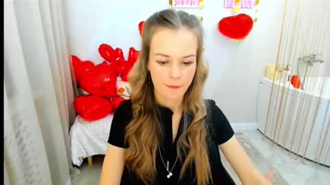 midnighteaura online show from February 9, 6:32 pm