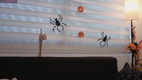 midori__san online show from November 3, 2:32 pm