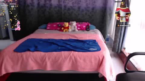 Snapshot of miia_big1boobs chatting on October 19, 3:36 pm  miia big1boobs online show from October 19, 3:36 pm