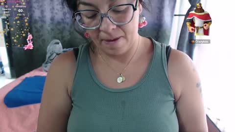 Snapshot of miia_big1boobs chatting on October 24, 8:38 pm  miia big1boobs online show from October 24, 8:38 pm