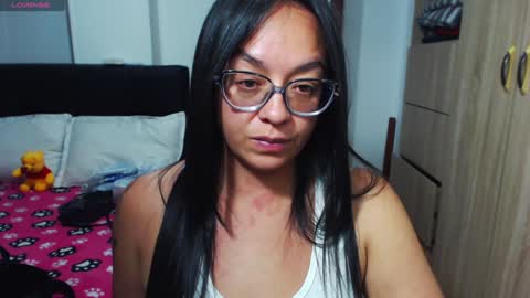 Snapshot of miia_big1boobs chatting on January 12, 1:53 am  miia big1boobs online show from January 12, 1:53 am