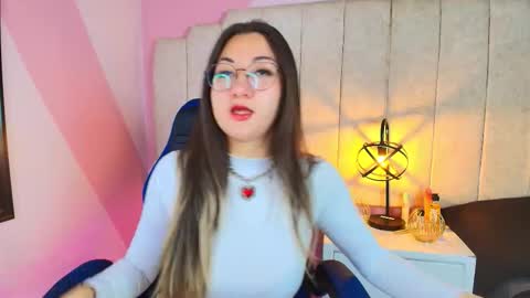 Miila 18 online show from March 5, 1:29 pm