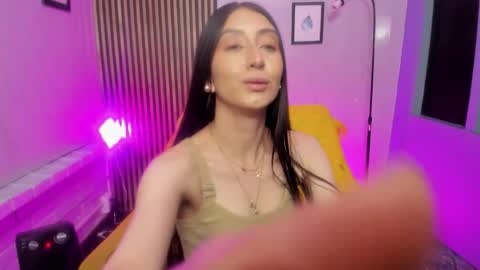 miilu  online show from January 11, 4:17 am