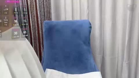 Ema online show from October 22, 8:52 am