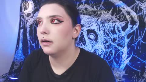 Mika online show from April 28, 10:02 pm