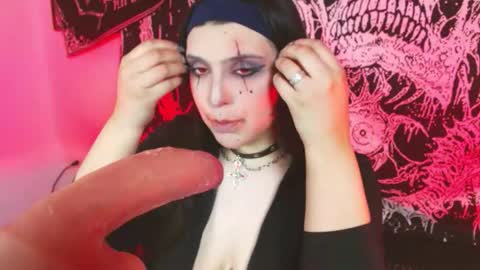 Mika online show from February 28, 11:37 pm