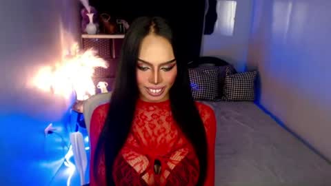 MikeyAlawi online show from June 13, 9:51 am