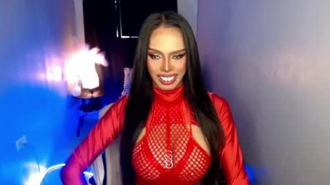 MikeyAlawi online show from April 9, 6:19 am