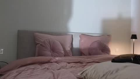 Maaike online show from February 14, 9:21 pm