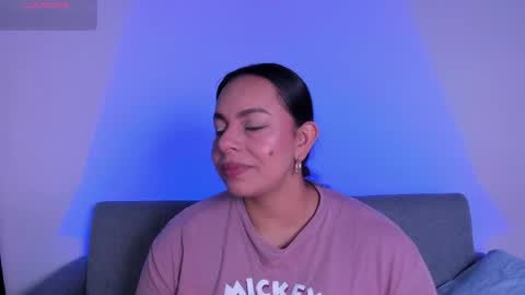 mila  online show from March 30, 5:56 pm