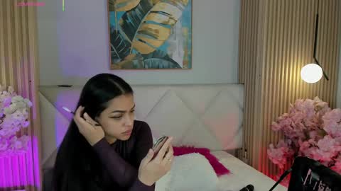 mila_hank online show from March 22, 12:22 pm