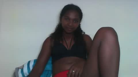 mila_lunah online show from March 12, 6:32 pm