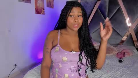 Milan  online show from March 5, 12:45 pm