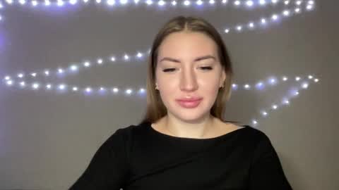 Milana online show from December 3, 6:38 pm