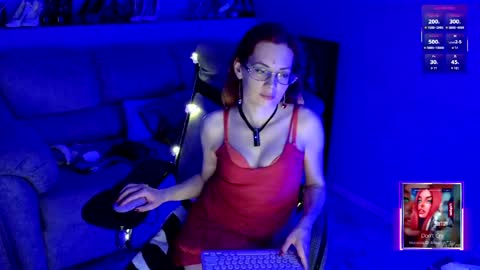 analiMilana online show from April 22, 11:02 pm