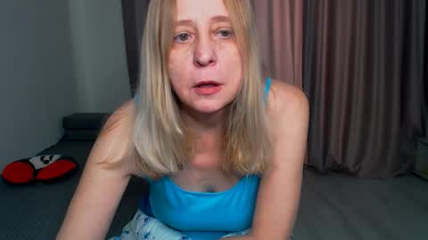 Milena online show from February 5, 6:38 am