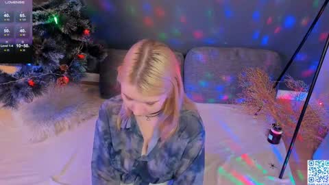 Mila online show from December 30, 3:14 am