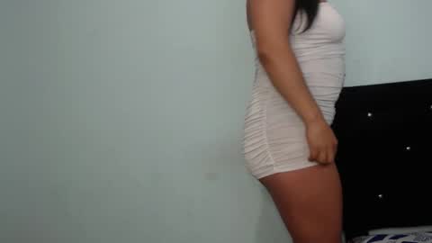 Anay velez online show from March 24, 5:24 am