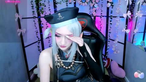 Snapshot of milkycute chatting on February 4, 10:02 pm milky cute online show from February 4, 10:02 pm